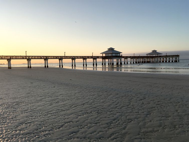 wide view of fort myers beach and the pier